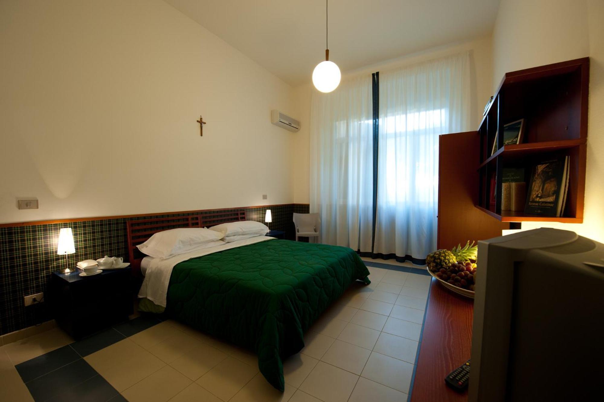 Sturzo 3* Caltagirone